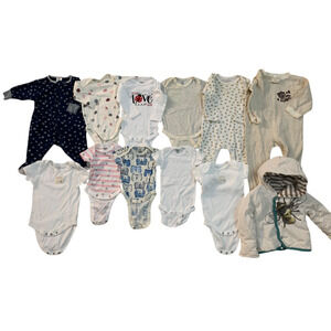Bundle 12 Organic Baby Newborn to 6 Months Gerber Onesies Burts Bees Bodysuit